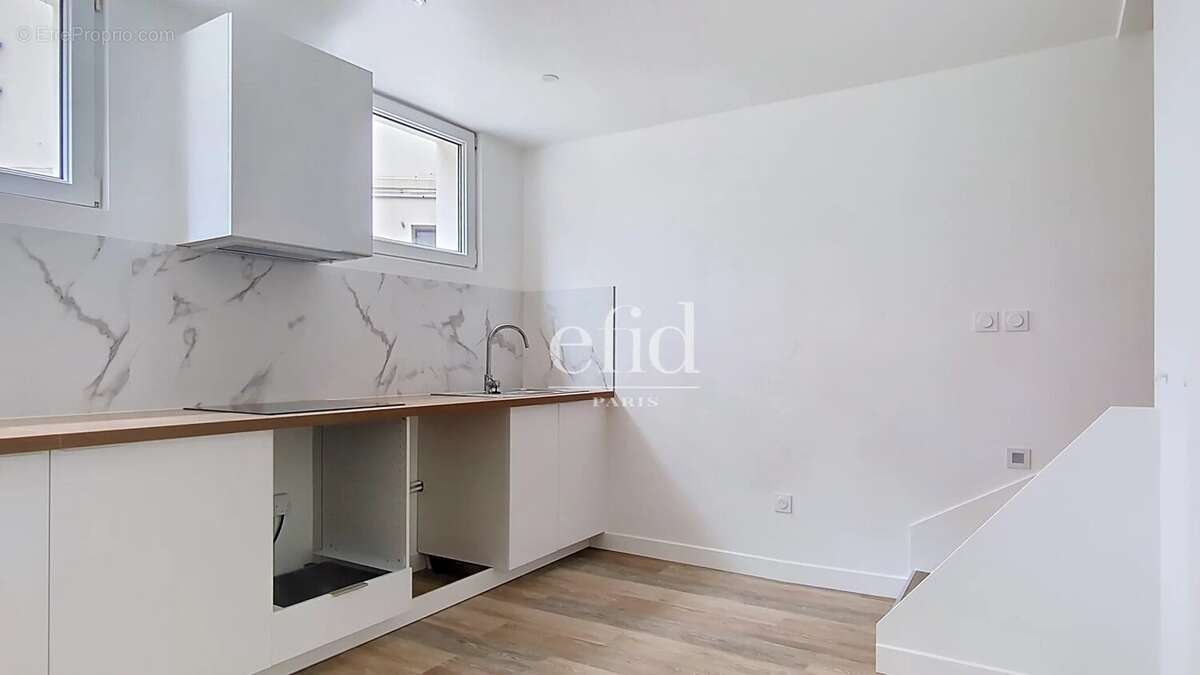 Maison à IVRY-SUR-SEINE