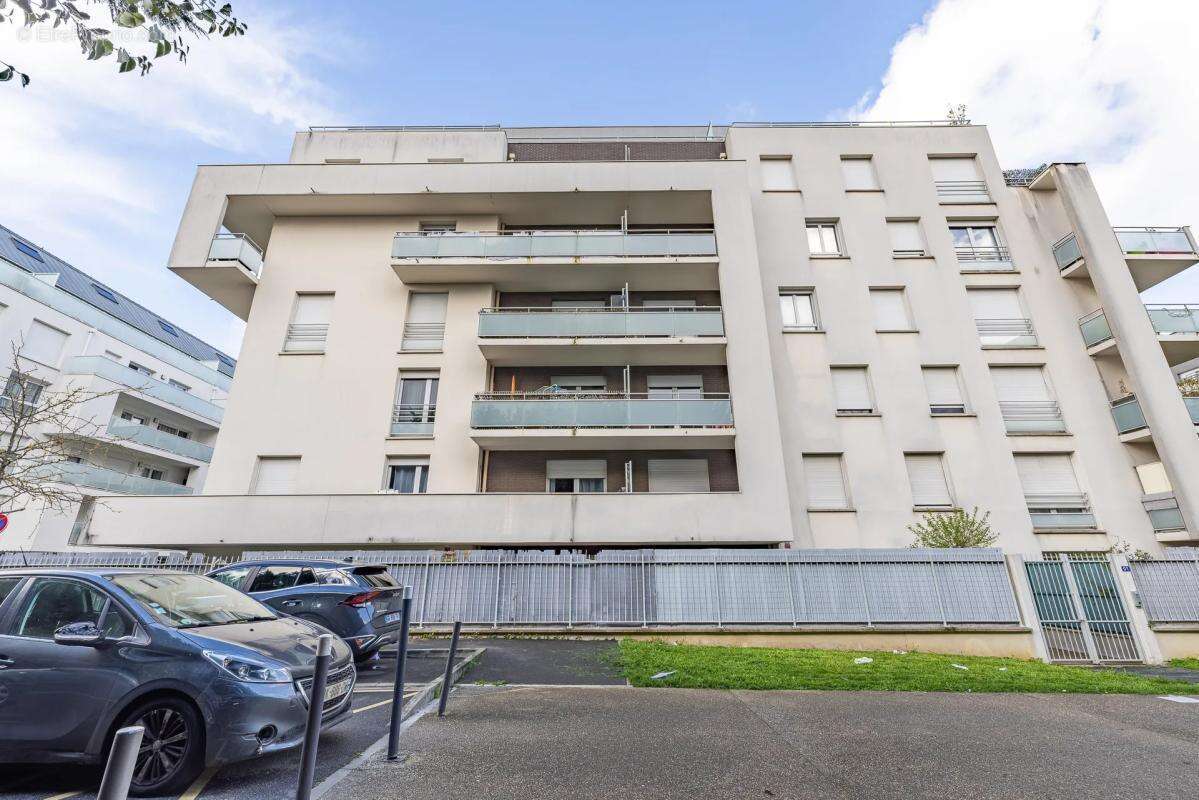 Appartement à CHOISY-LE-ROI