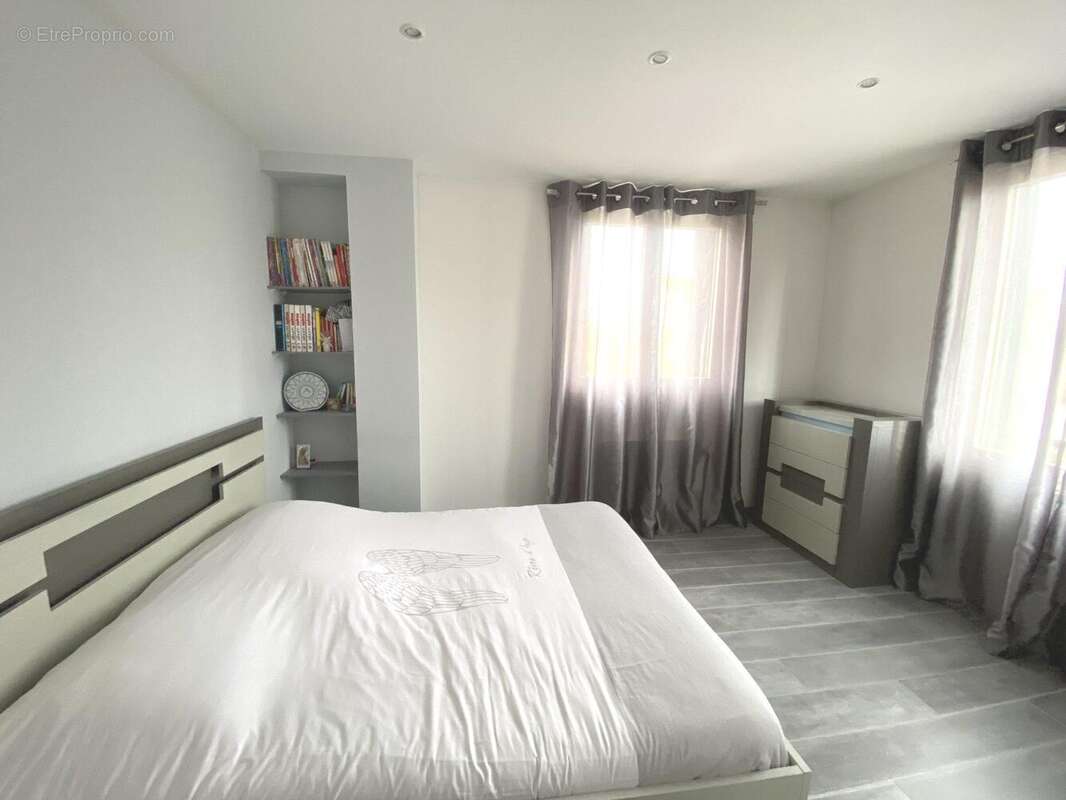 Maison à PONTAULT-COMBAULT