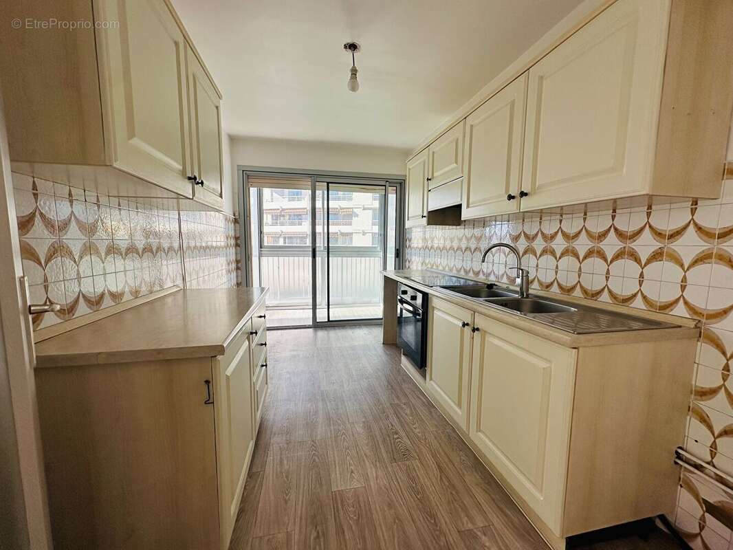 Appartement à CAGNES-SUR-MER