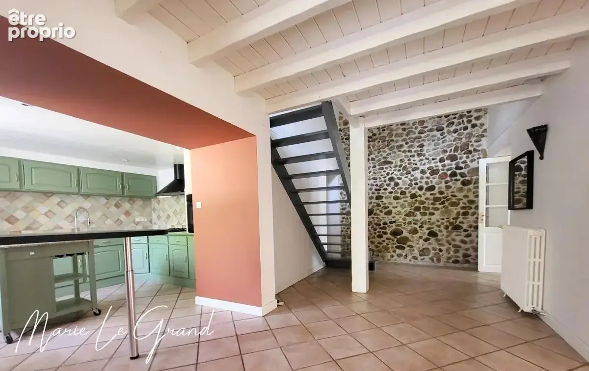 Maison 158 m² à Labruguiere  - photo 2