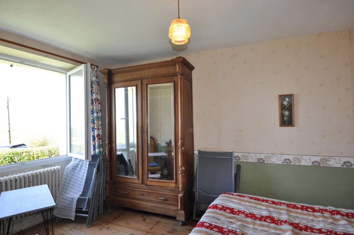 Maison à AUBETERRE-SUR-DRONNE