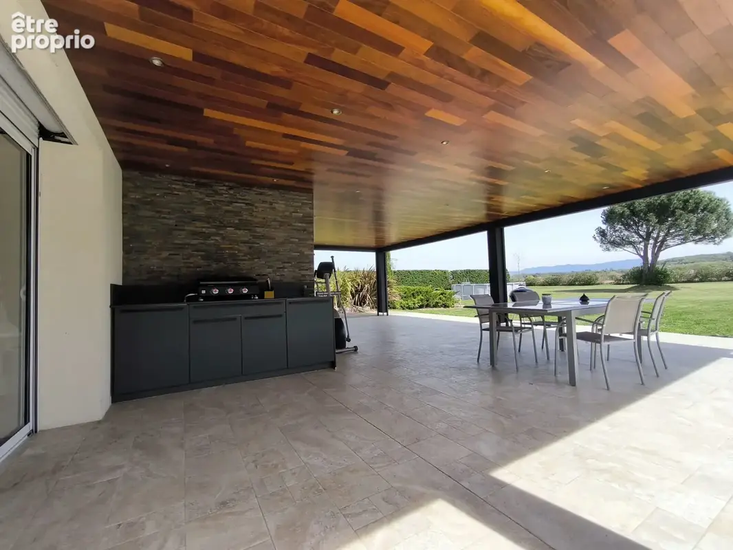 Etoile. maison de famille de 270 m2. renovee en totalite. modulable. parc clos de 5030 m2 - photo 11