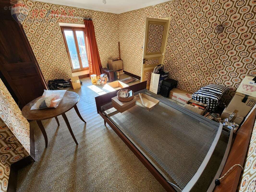 Maison à MARSEILLETTE