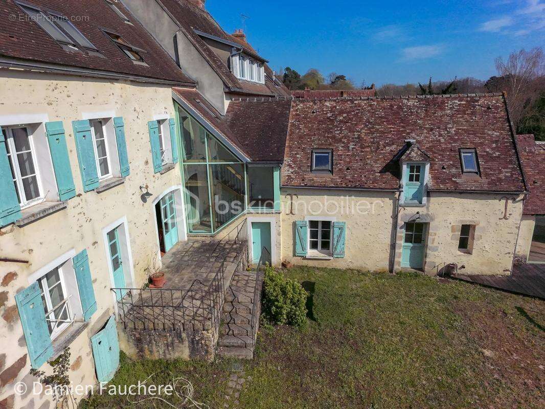 Maison à SAINTE-MESME