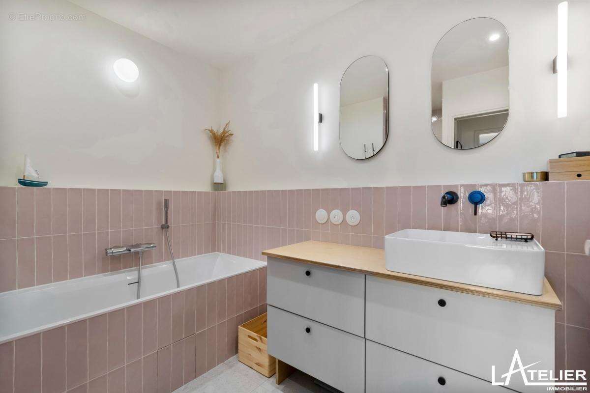 Appartement à MAREIL-MARLY