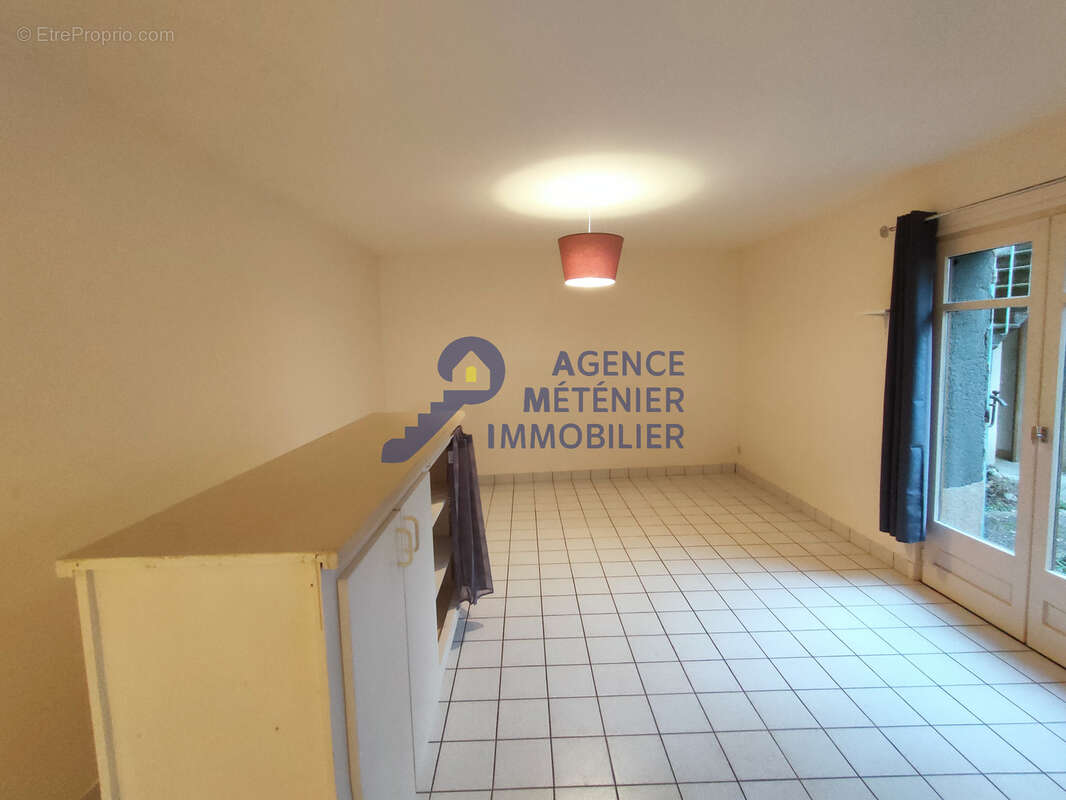 Appartement à SAINT-POURCAIN-SUR-SIOULE