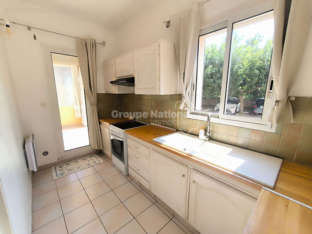 Appartement T3 avec terrasse, stationnement et cave - Carpentras - photo 3