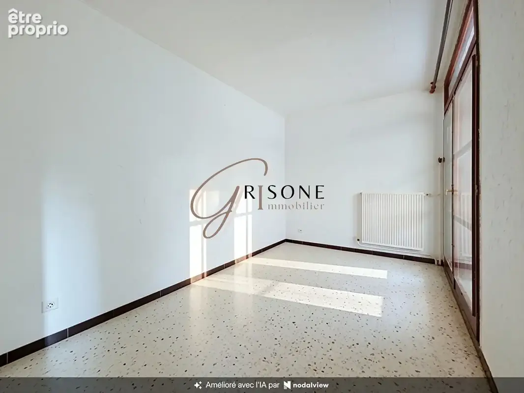 Appartement T4 de 85 m² à La Seyne sur mer - photo 7