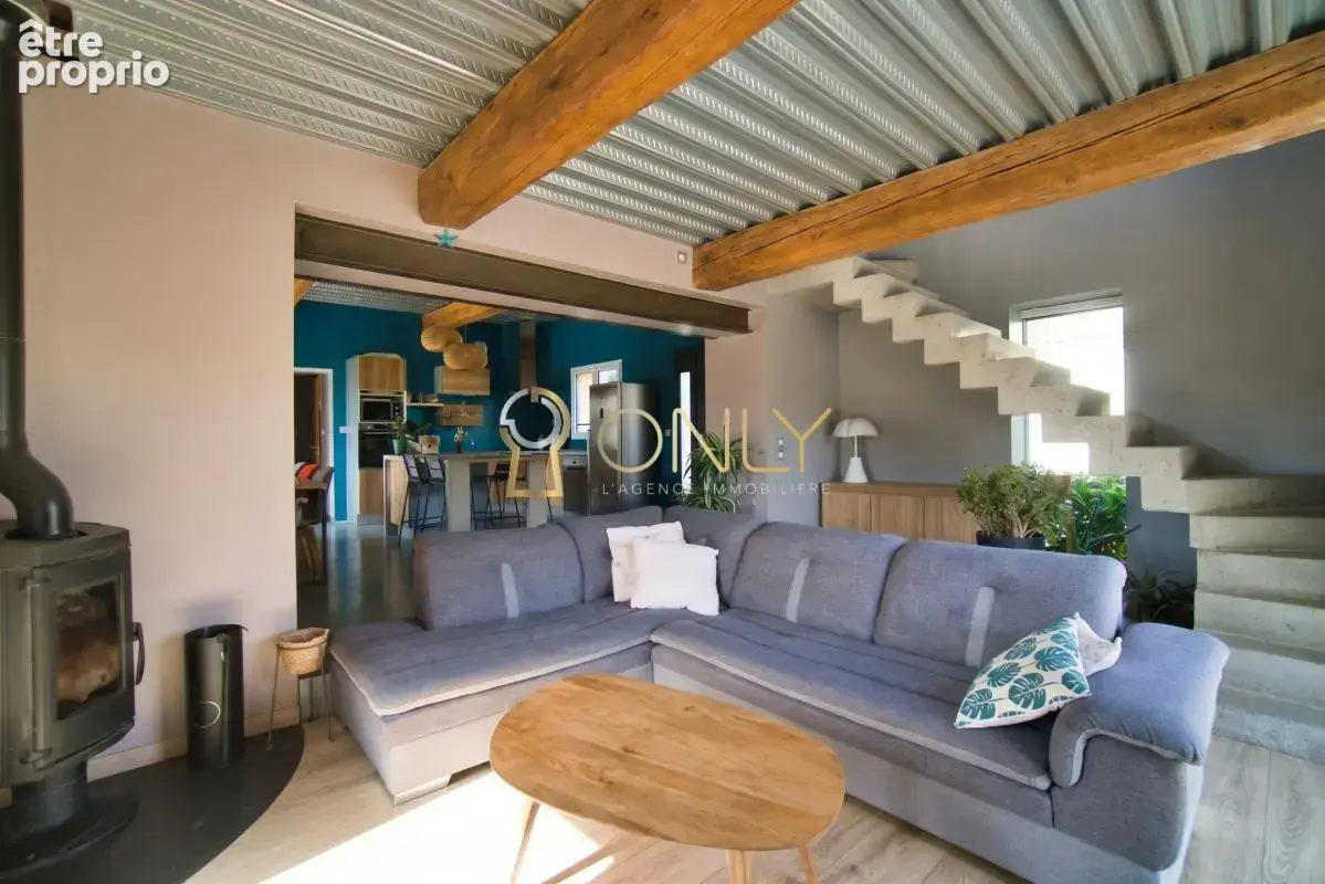 Saint Didier de Formans - Maison individuelle - 122 m² habitable - 3 chambres - Garage - photo 6
