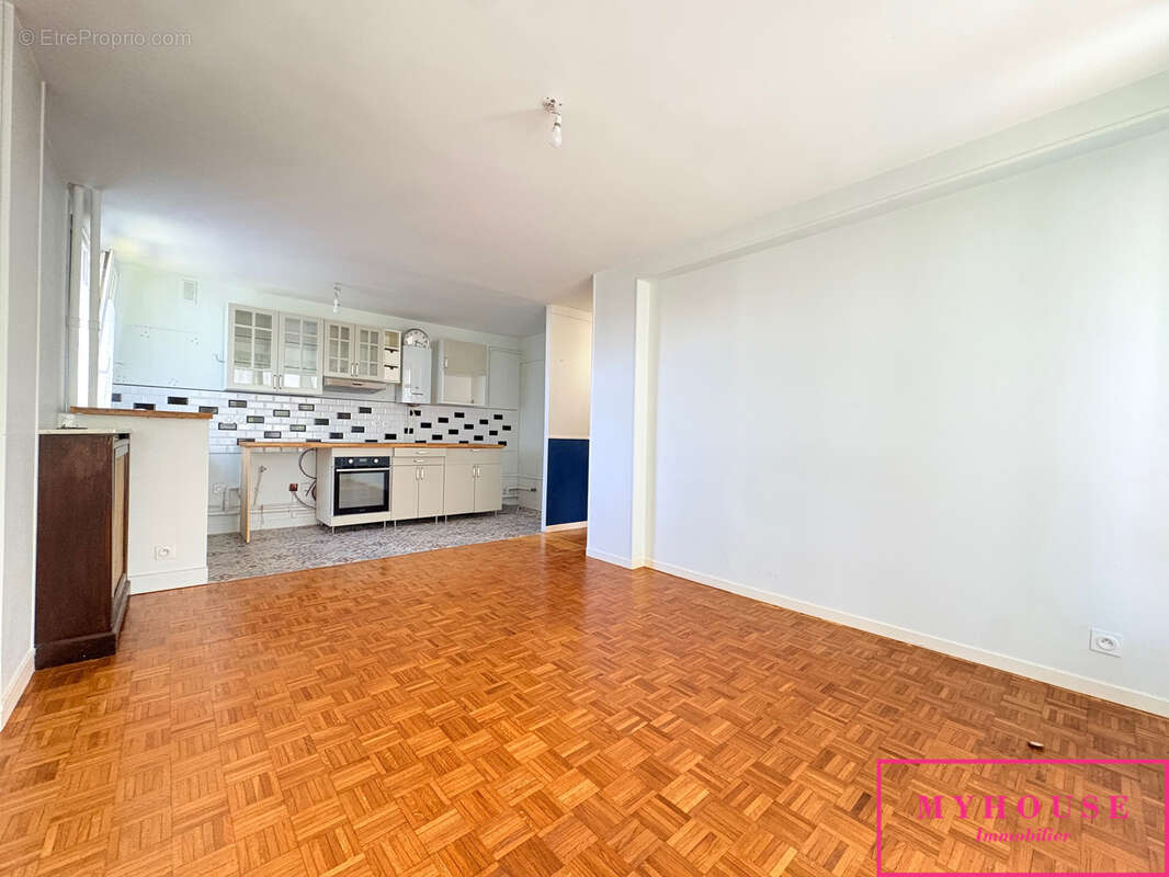 Appartement à BAGNEUX