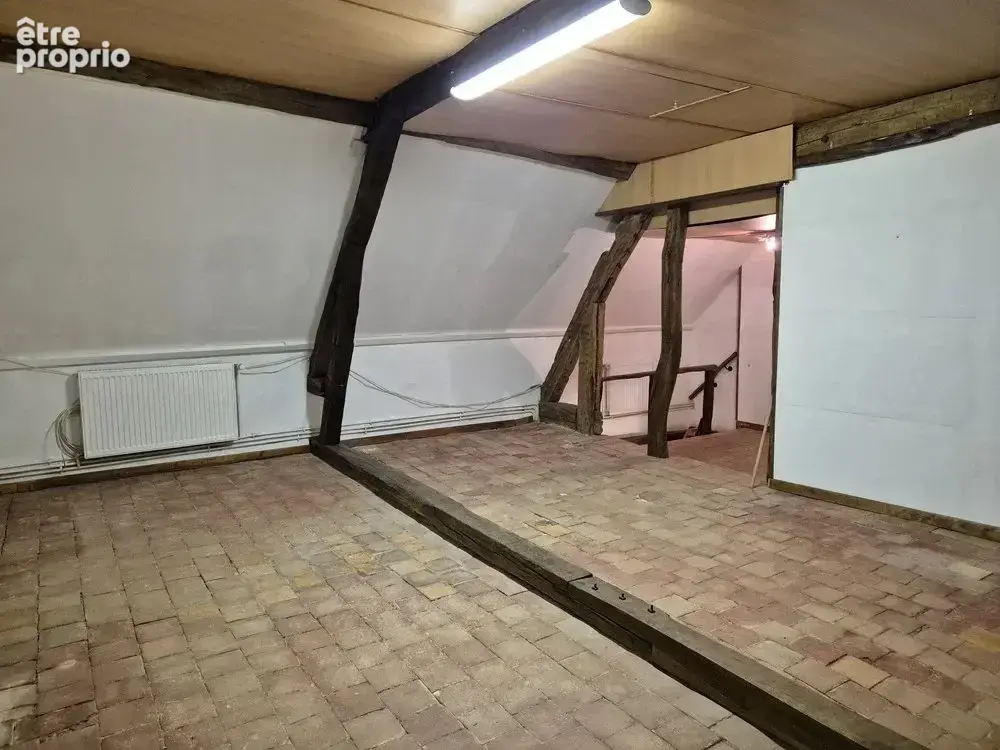 Maison 6 pièces, avec jardin. - photo 8