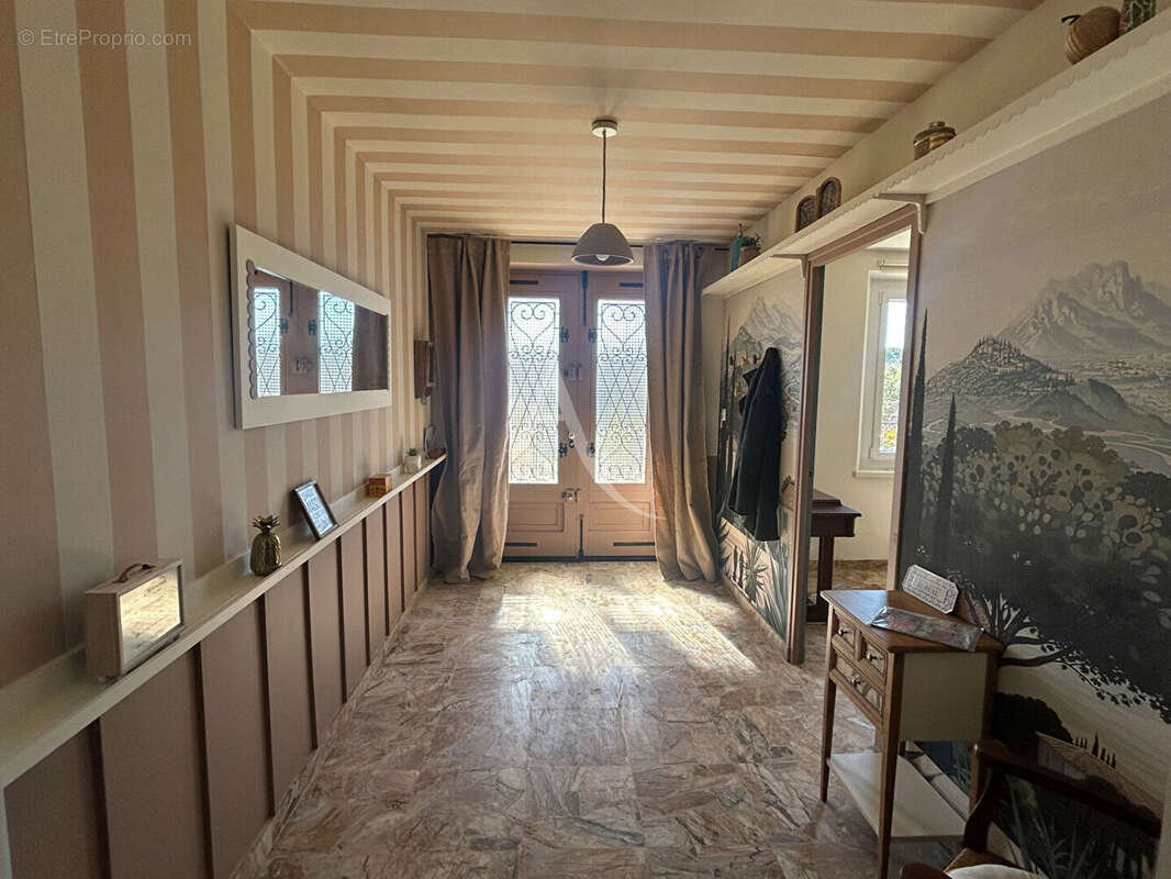 Maison à BAGNOLES