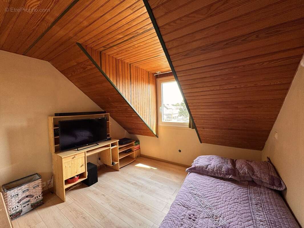 Maison 87 m² à Saint-Malo  - photo 7