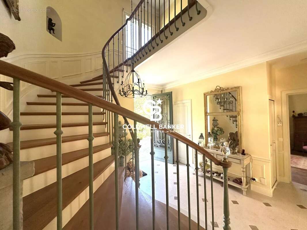 Maison à LE VESINET