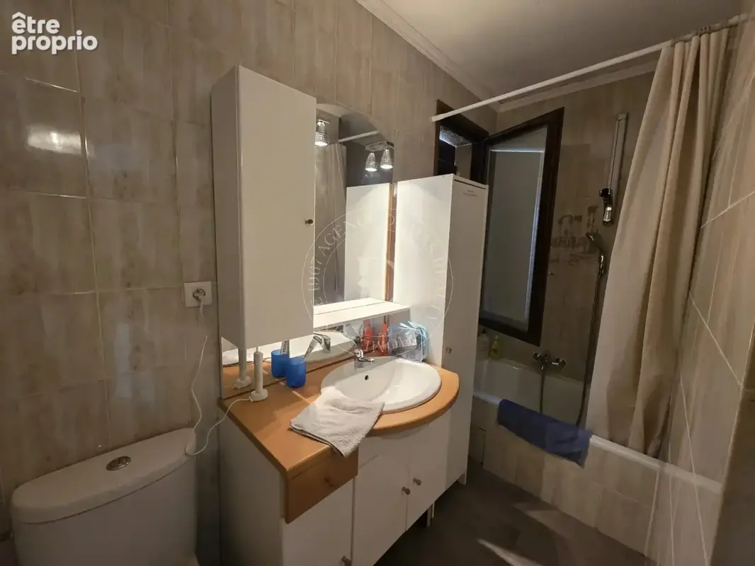 Auron – 2 pièces avec espace nuit indépendant et terrasse ensoleillée - photo 9