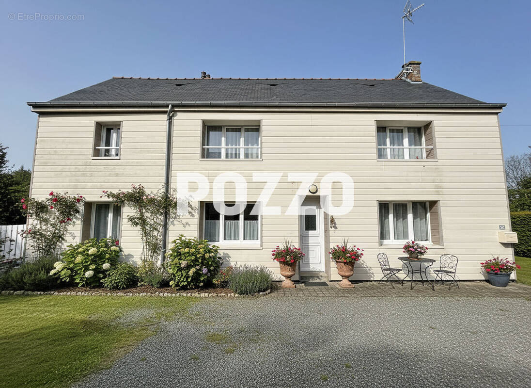 Maison à QUETTREVILLE-SUR-SIENNE