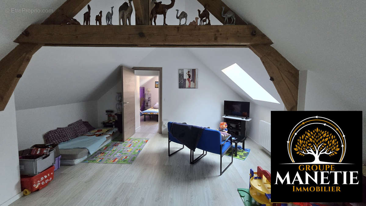 Maison à ECOUST-SAINT-MEIN