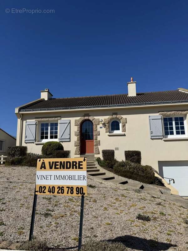 Maison à MONTBERT