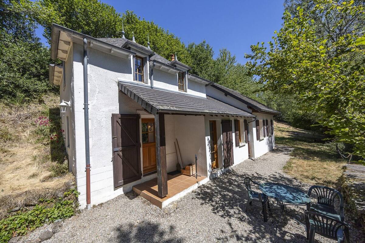 Maison à ALLY