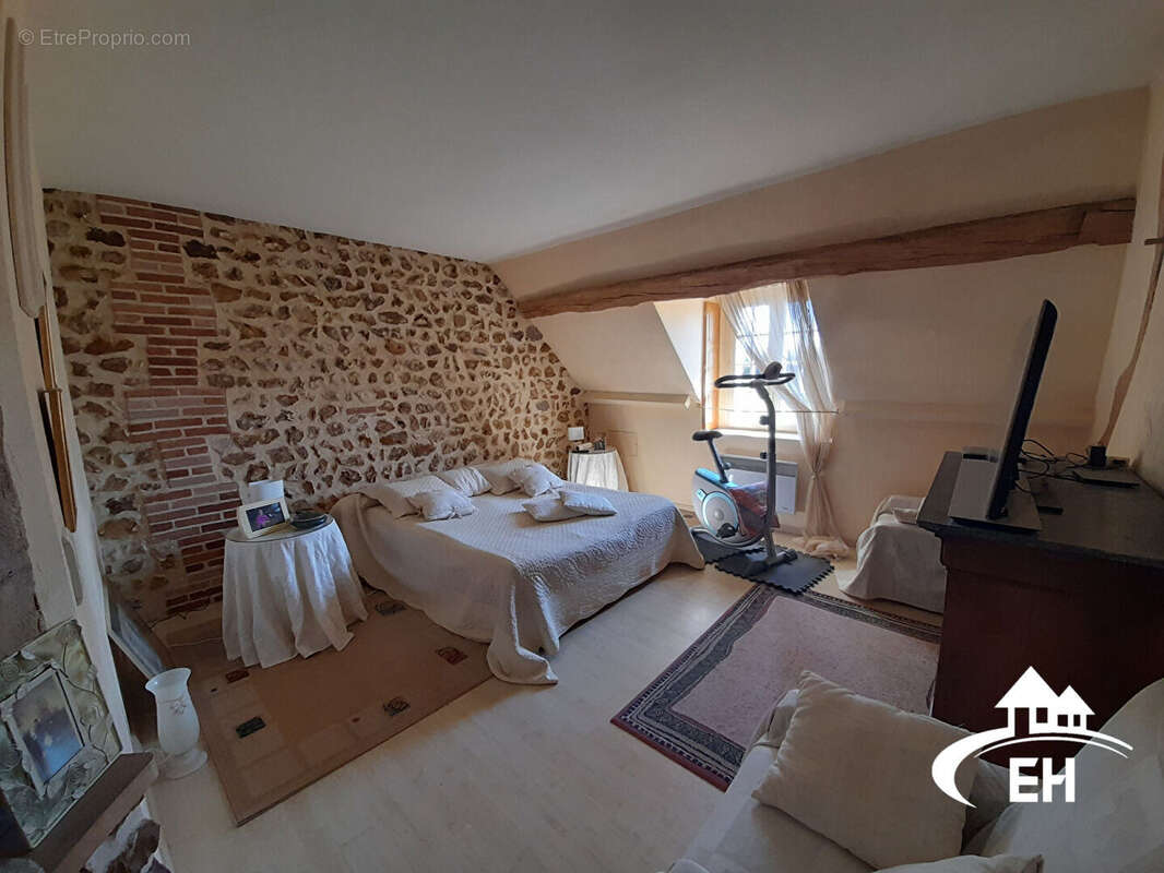 Maison à L&#039;AIGLE