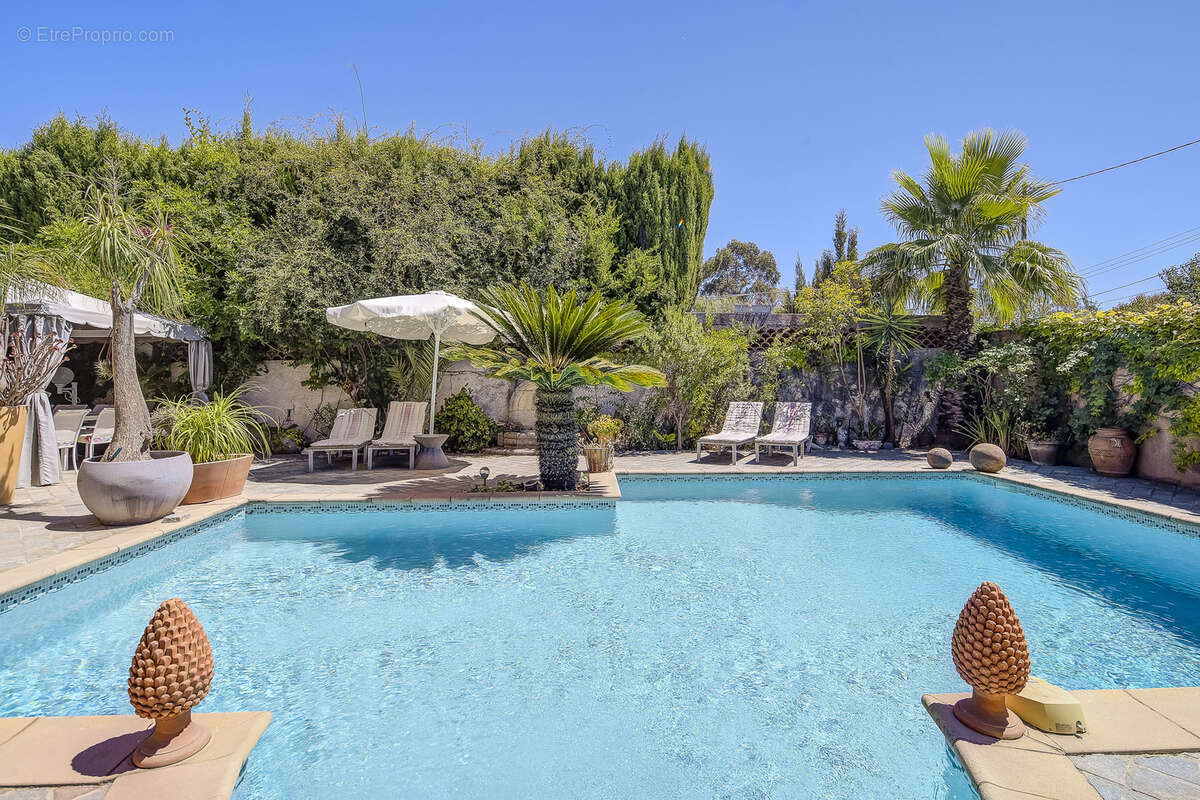 Nice Ouest , agréable villa indépendante de 214m2 avec piscine - photo 3