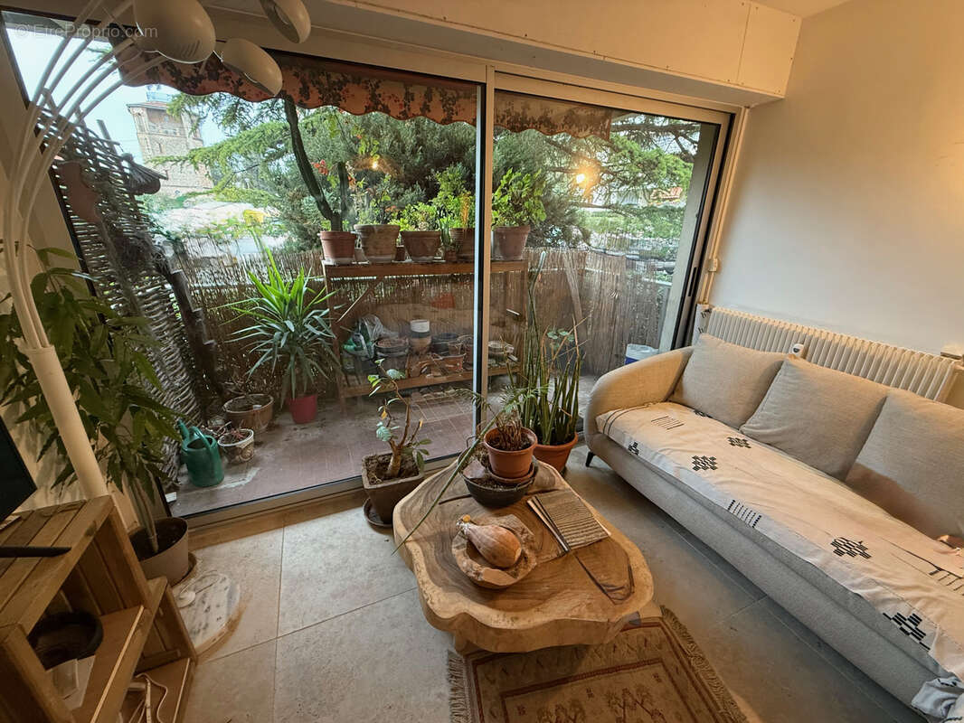 Appartement à MARSEILLE-12E