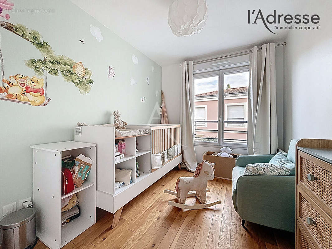 Maison à NANTERRE