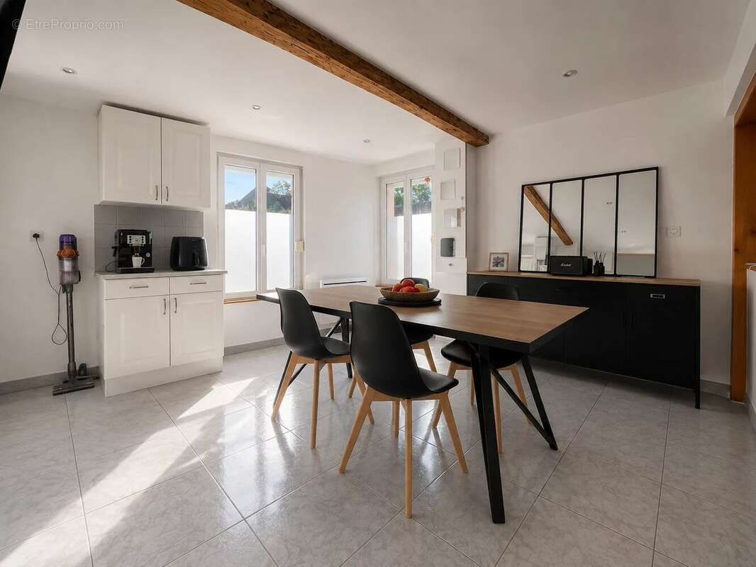 Maison 70 m² à Flixecourt  - photo 3