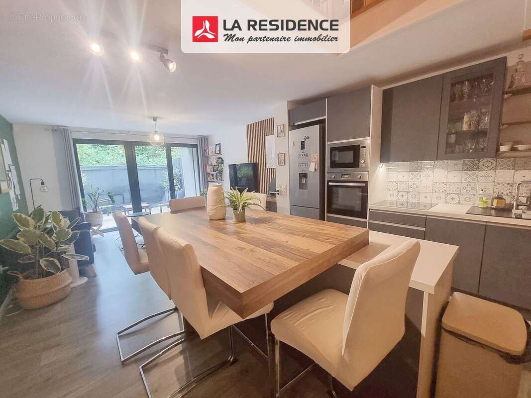 Appartement à STAINS