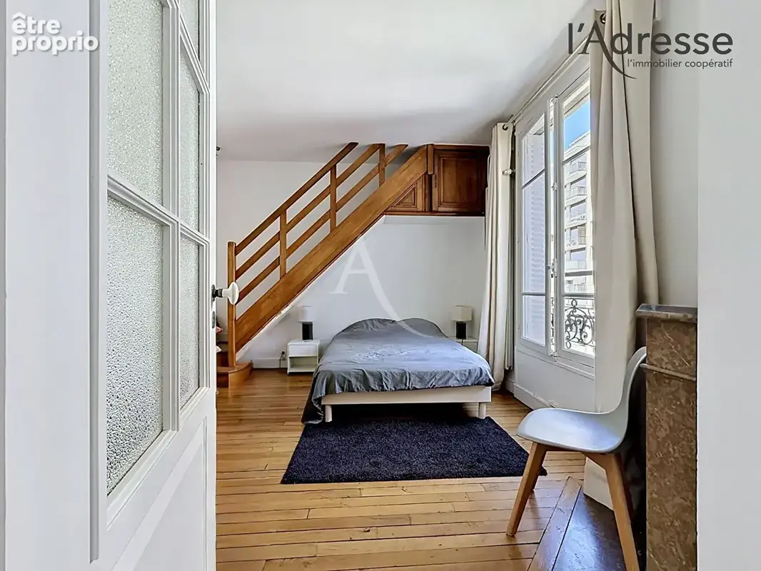 PUTEAUX CENTRE Appartement 8 pièces de 182 m² - photo 4