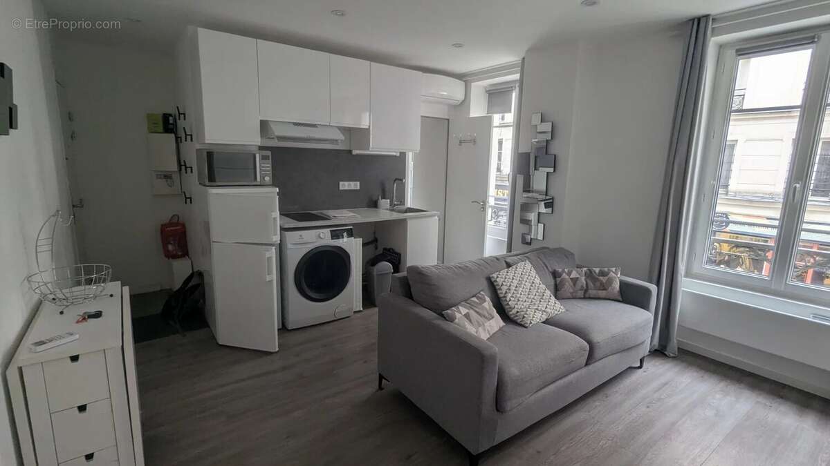 Appartement à PARIS-11E