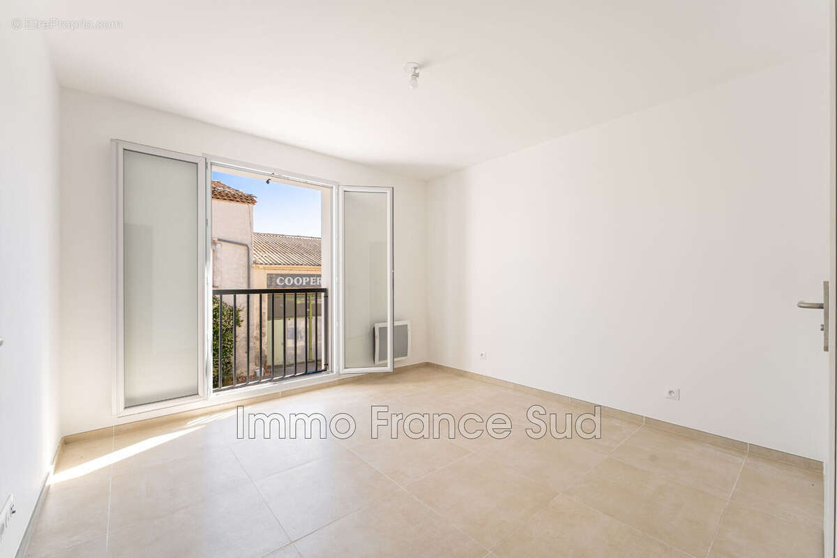 Appartement à LA GARDE-FREINET
