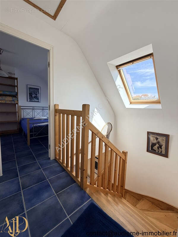 EMPLACEMENT EXCEPTIONNEL - Maison récente - à 300m de la plage - habitable immédiatement - photo 7