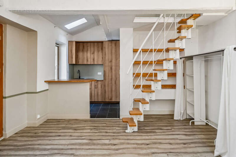 Appartement à LYON-6E