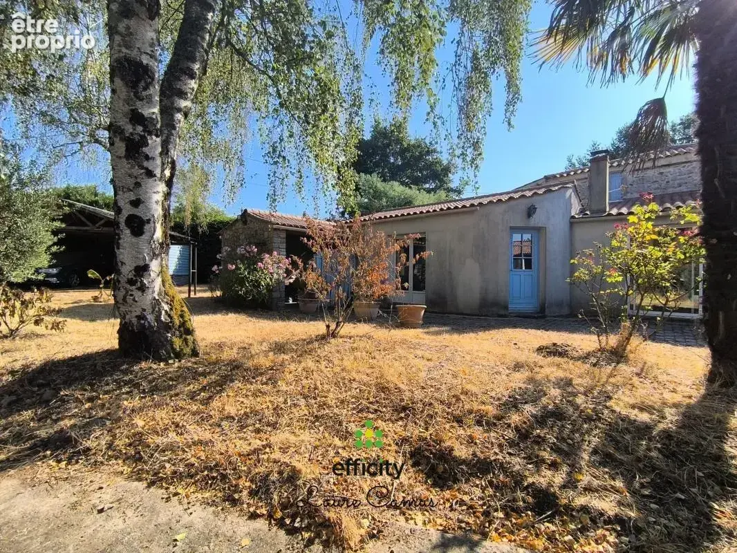 Maison 7 pièces 192 m² à vendre à Saint-Avaugourd-Des-Landes (85540) - photo 17