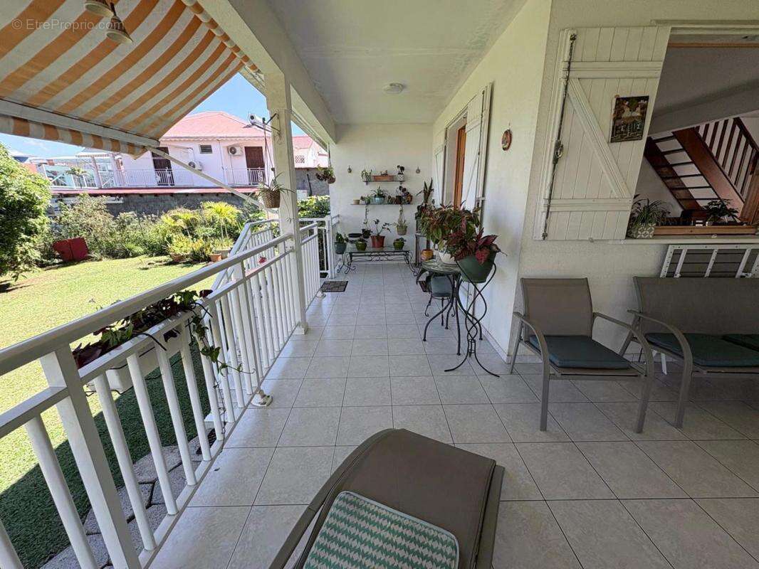 Maison 11 pièces 105 m² à vendre à Petit-Bourg (97170) - photo 11