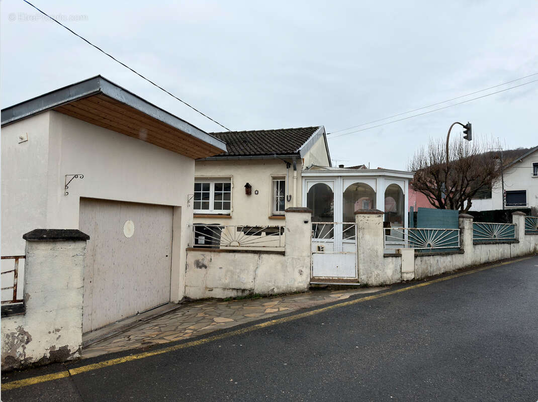 Maison à NEUVES-MAISONS