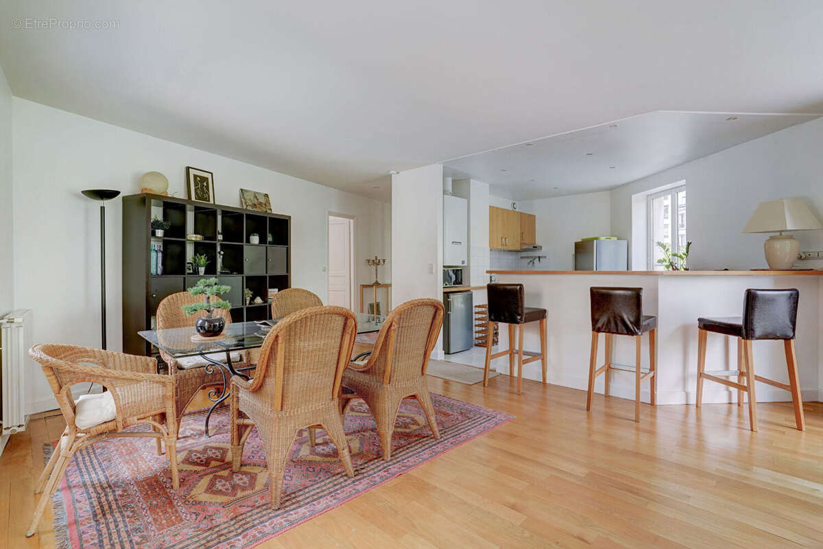 Paris 16ème - Proche seine - appartement de 97 m²  - 2 chambres - photo 16