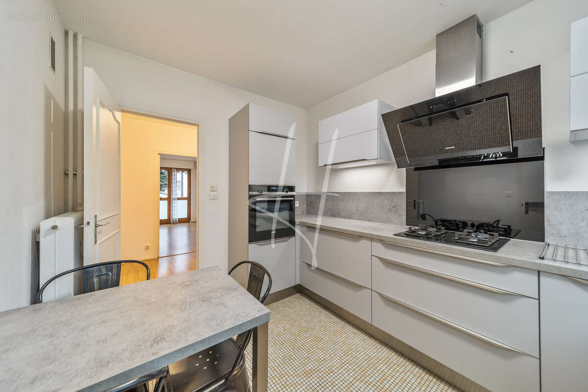 Appartement à LE BAN-SAINT-MARTIN