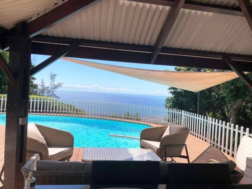 Maison à SAINT-DENIS