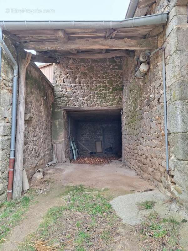 Maison à GILHOC-SUR-ORMEZE