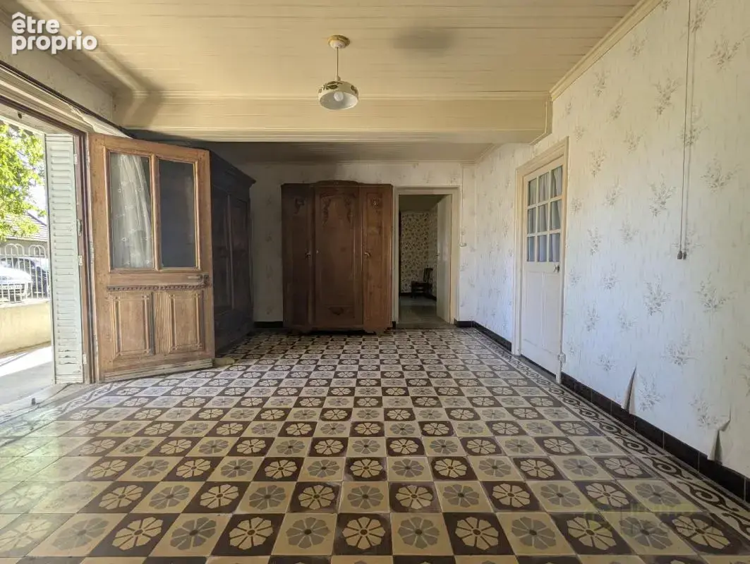 Maison et dépendances - photo 4