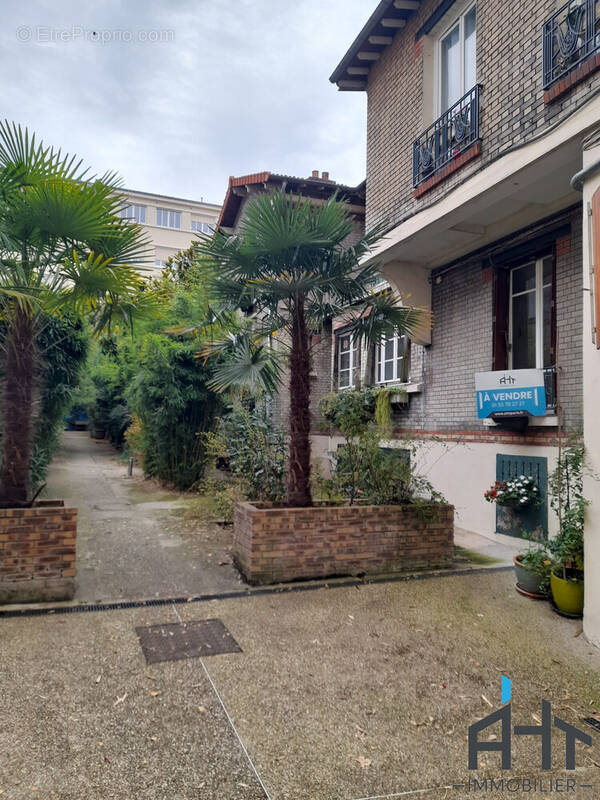 Appartement à PARIS-12E