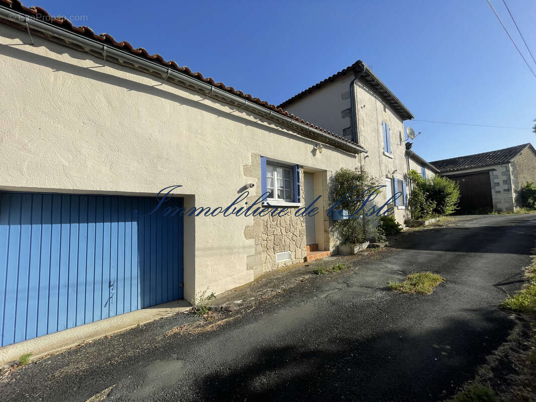 Maison à ANNESSE-ET-BEAULIEU