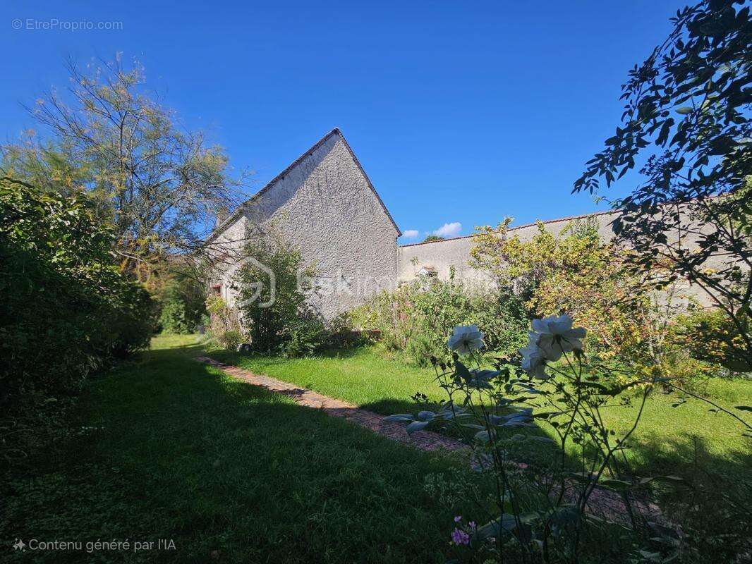 Maison à SAINT-GONDON