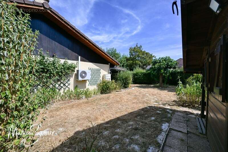 Maison à FRANCHEVILLE