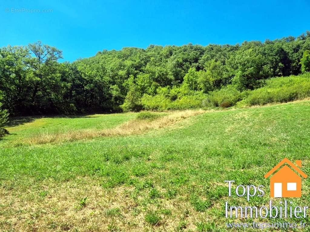 Terrain à CAYLUS