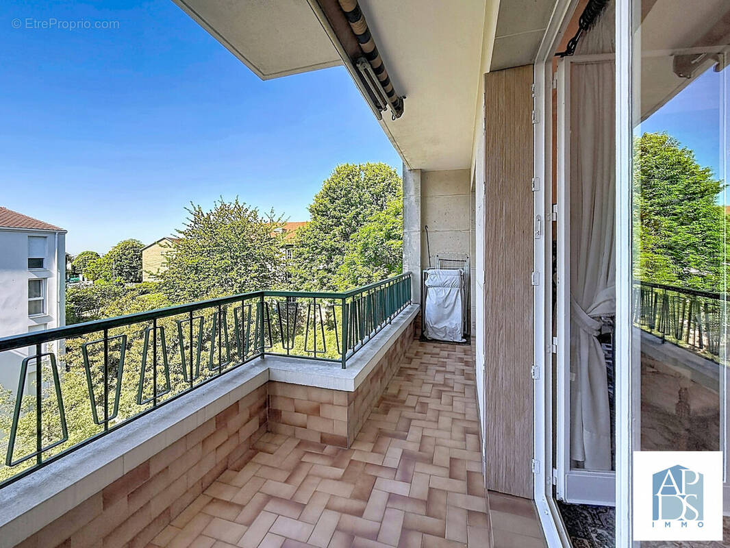 Appartement à NOGENT-SUR-MARNE