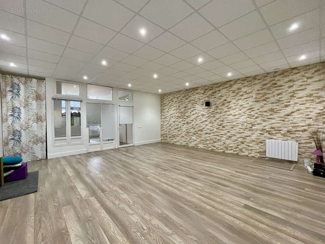 Commerce à PLAISANCE-DU-TOUCH